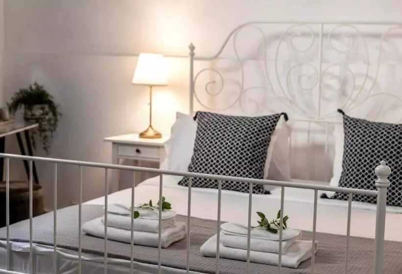 هاستل Edem Traditional House