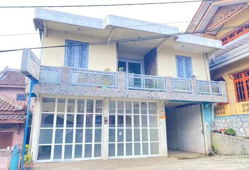 فندق Homestay Srikandi Syariah Dieng Redpartner