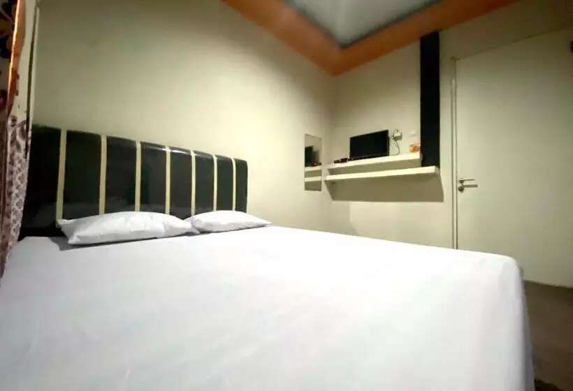 Hotelli Homestay Srikandi Syariah Dieng Redpartner