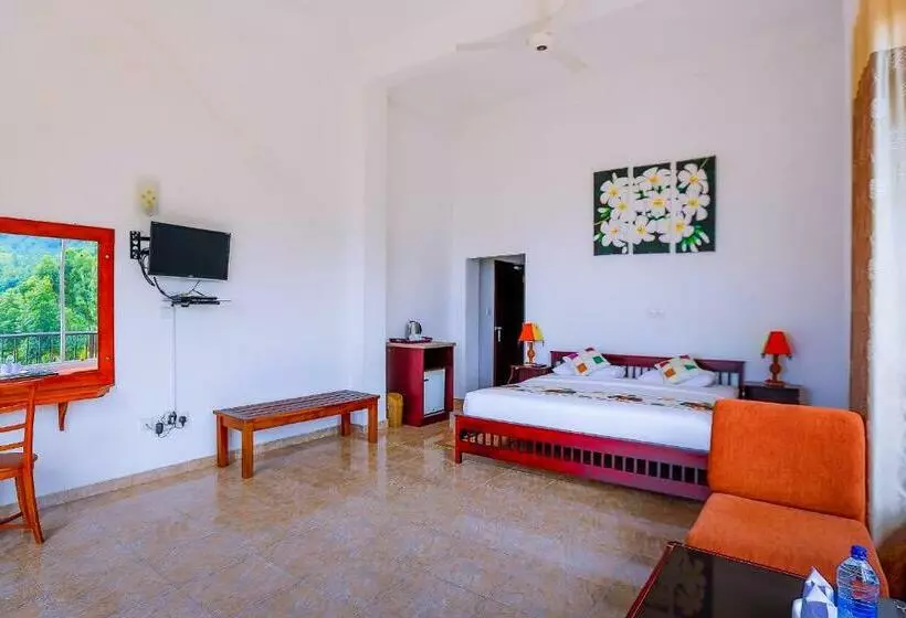 Hotel Thuruliya