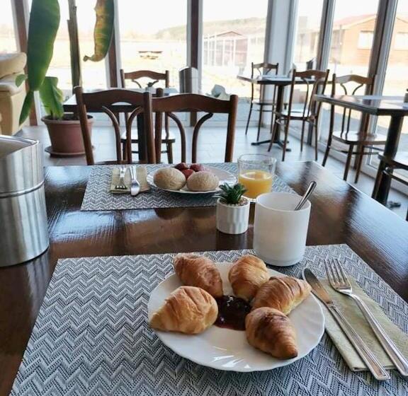 Bed and Breakfast Megnyugtat Lak Apartmanház