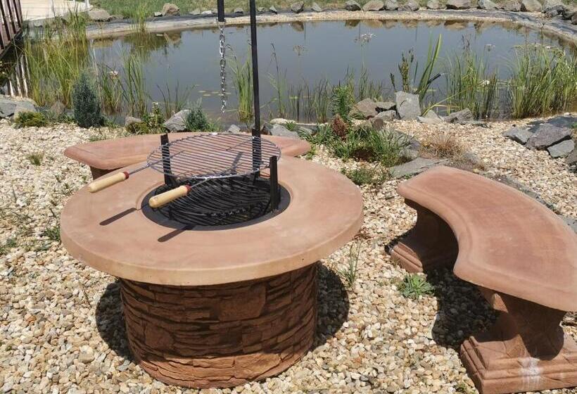 Bed and Breakfast Megnyugtat Lak Apartmanház