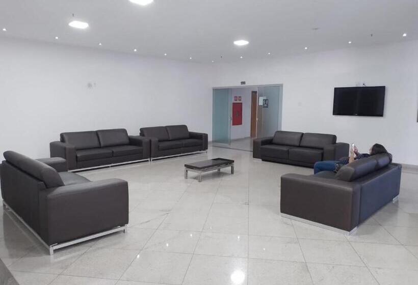 هتل Golden Dolphin Grand