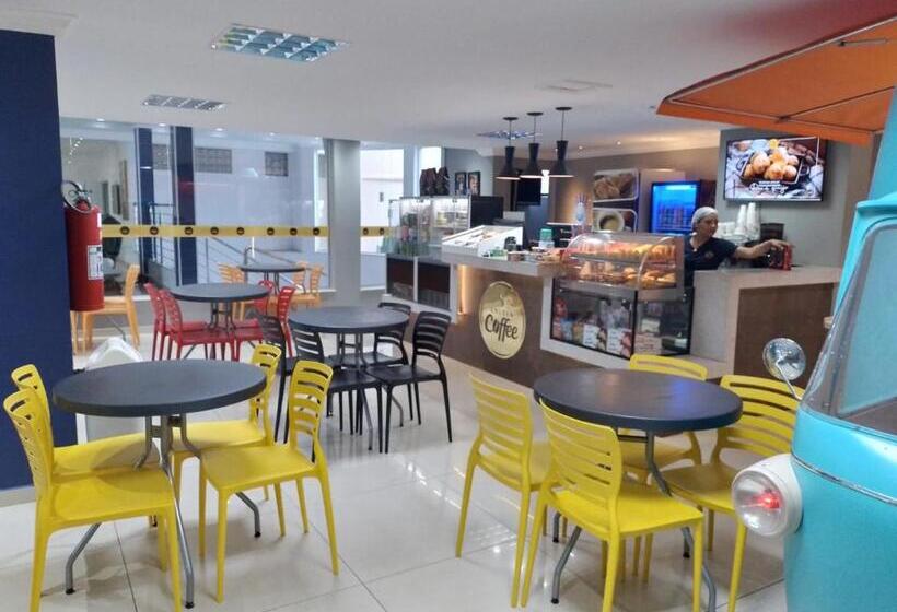 هتل Golden Dolphin Grand