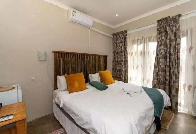 Majatalo Woodpeckers Guest House