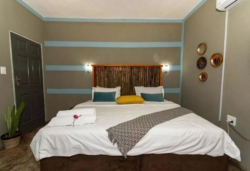 Majatalo Woodpeckers Guest House