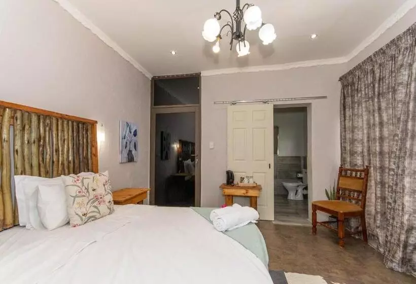 Majatalo Woodpeckers Guest House