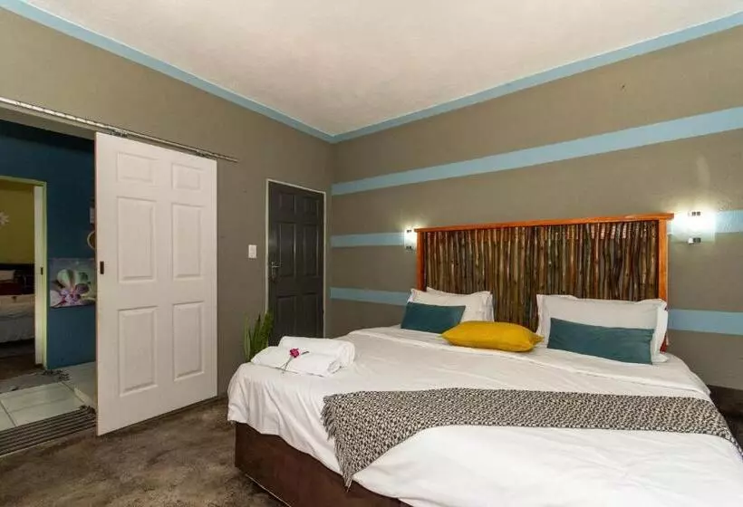 Majatalo Woodpeckers Guest House