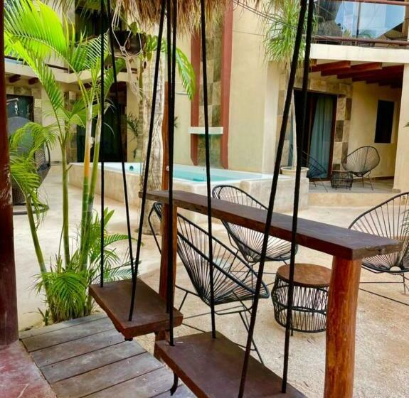 Suites Villas El Jardín