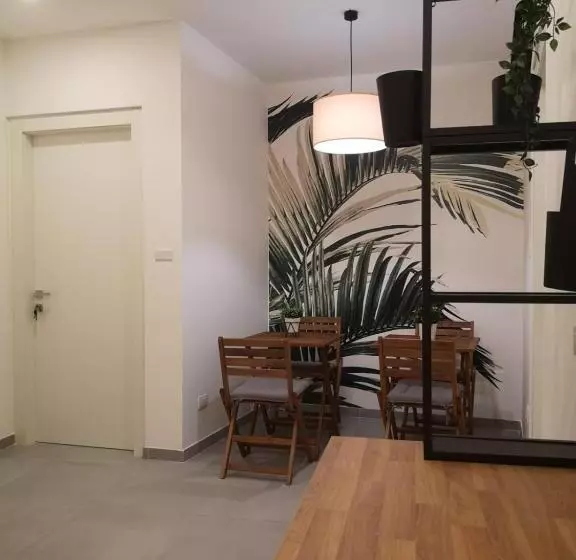 ベッドアンドブレックファースト Istai Cagliari City Center Rooms