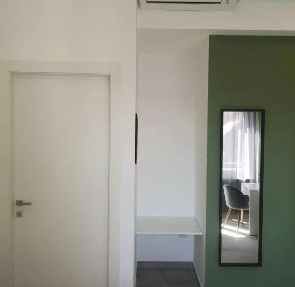 ベッドアンドブレックファースト Istai Cagliari City Center Rooms