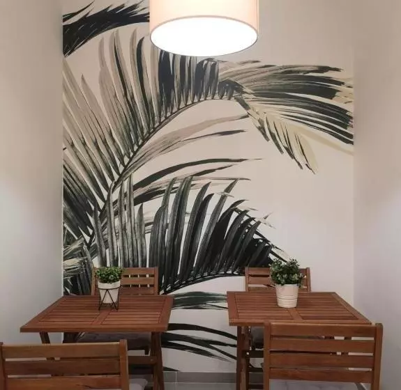 ベッドアンドブレックファースト Istai Cagliari City Center Rooms