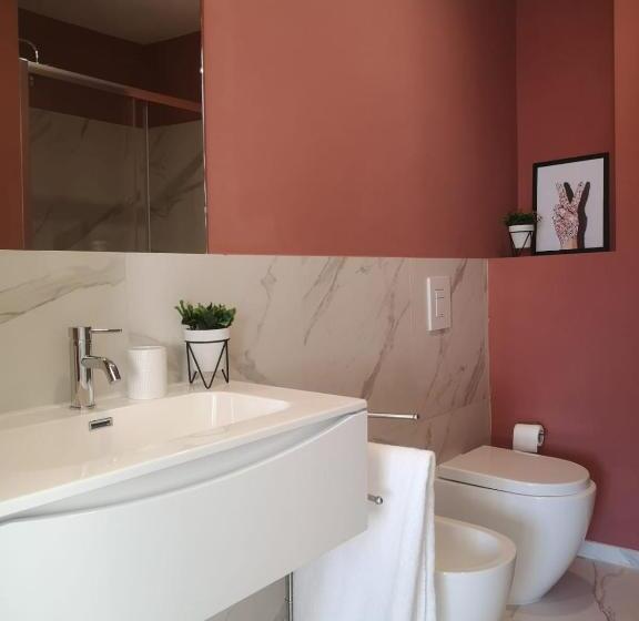 تختخواب و صبحانه Istai Cagliari City Center Rooms