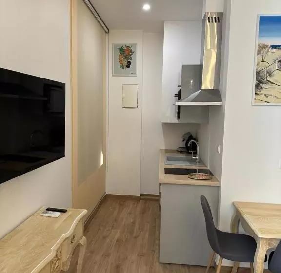 ペンション Studio Familial Maison De L église Du Couvent