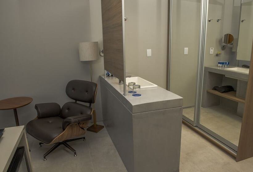 Silverton Paiva Experience