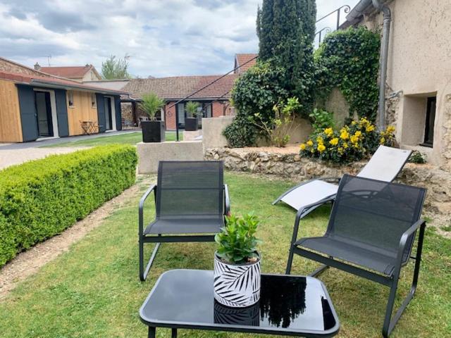 مبيت وإفطار Domaine Miltat Chambre Crayère