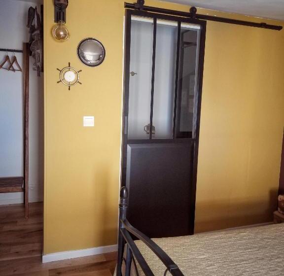 פנסיון La Dolce Vita   Chambre Amerigo Vespucci