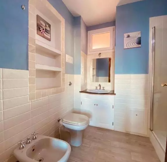 تختخواب و صبحانه Affittacamere Ciro's House