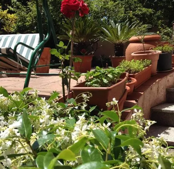 تختخواب و صبحانه Affittacamere Ciro's House