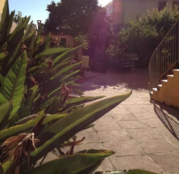 تختخواب و صبحانه Affittacamere Ciro's House