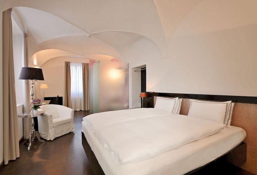 Boutique Hotel La Rinascente