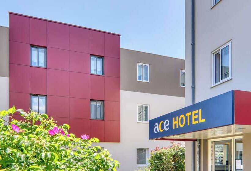 בית מלון כפרי Ace Hôtel Clermont Ferrand La Pardieu