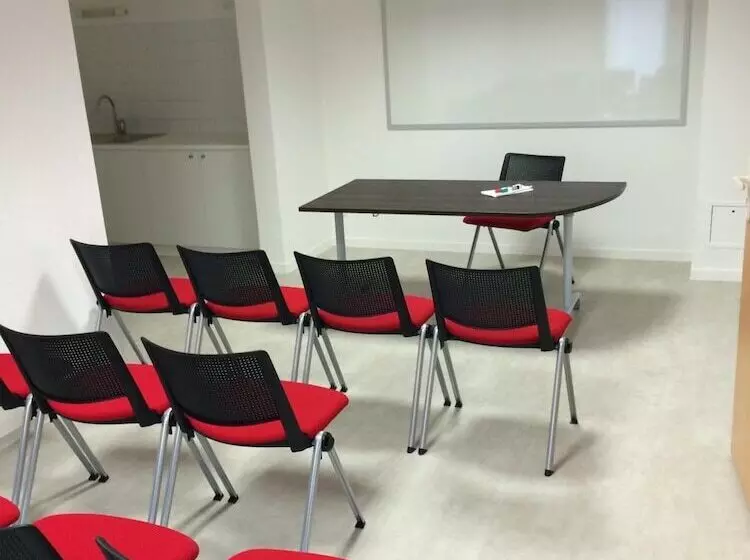 Hotel Ace Hôtel Clermont Ferrand La Pardieu