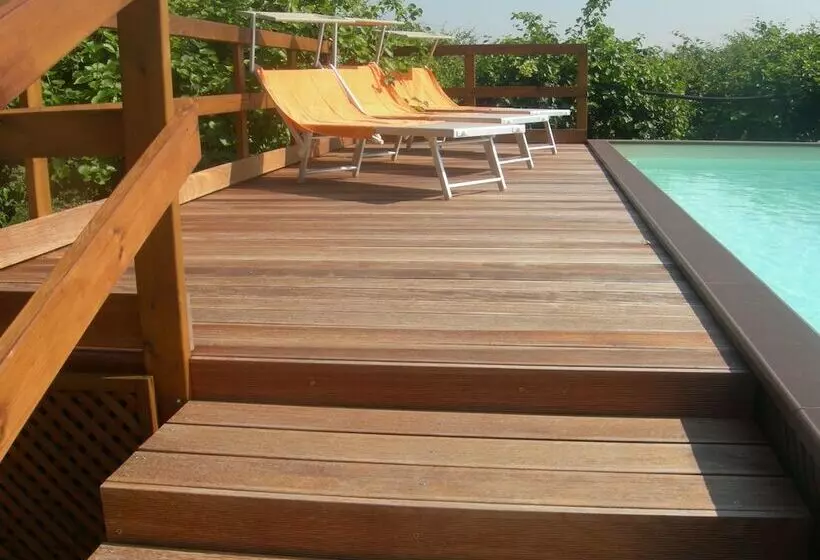 هتل Agriturismo Alle Quattro Stagioni