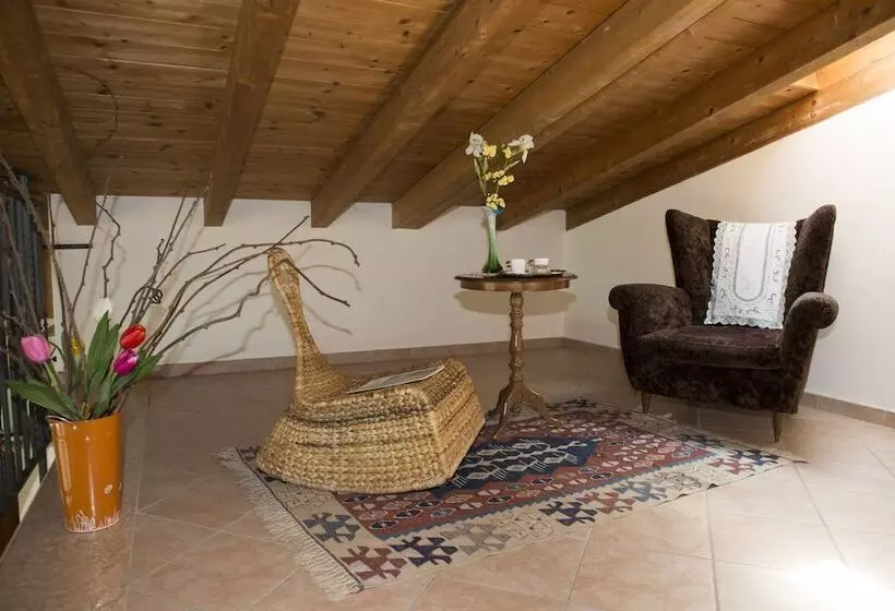 هتل Agriturismo Alle Quattro Stagioni