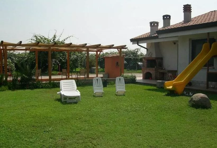 هتل Agriturismo Alle Quattro Stagioni