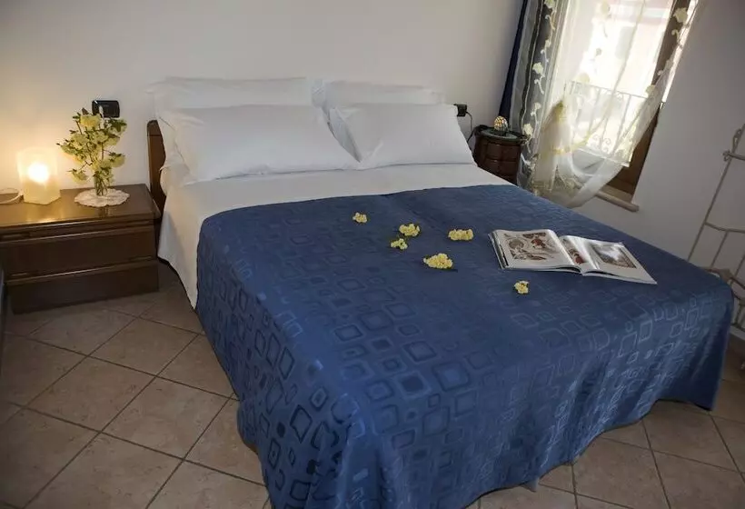 هتل Agriturismo Alle Quattro Stagioni