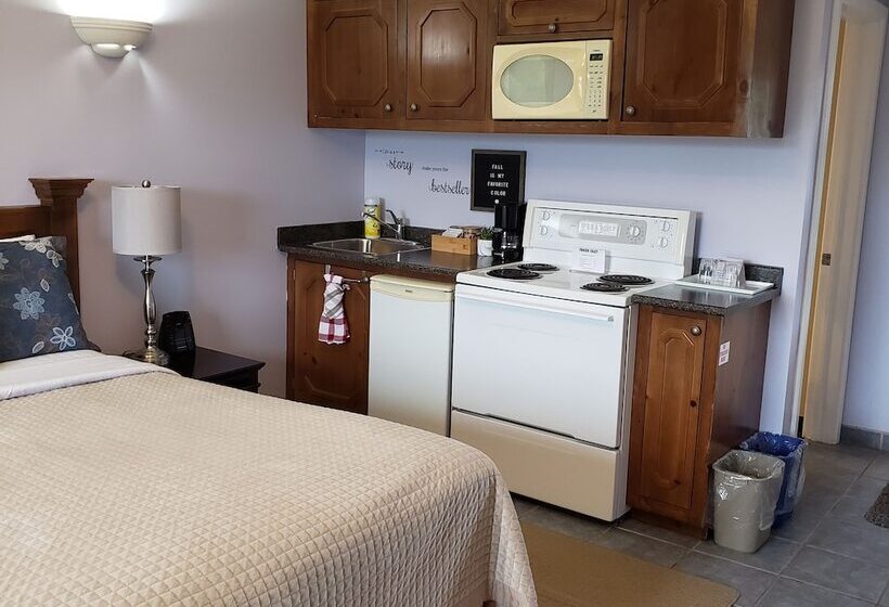 فندق Antigonish Evergreen Inn