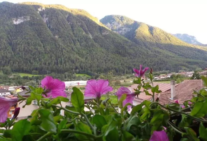 فندق Bella Di Bosco