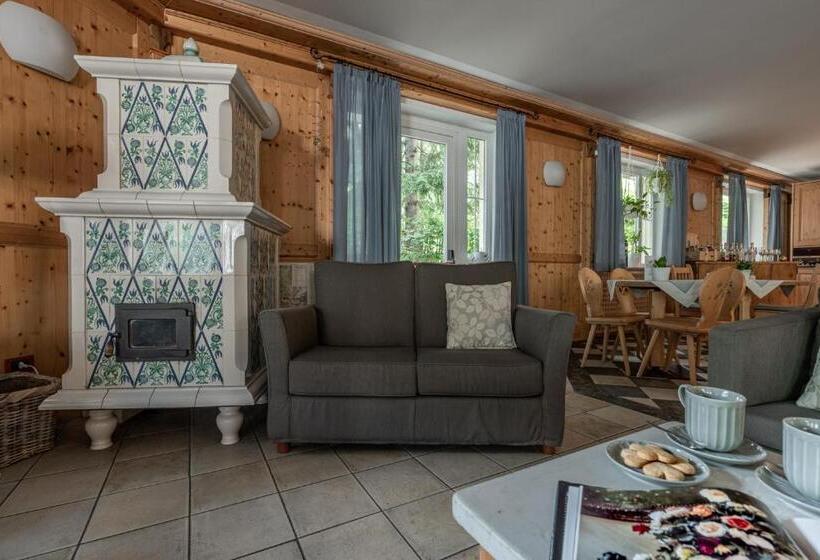 فندق Bella Di Bosco