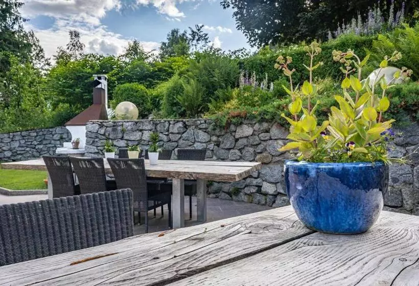 فندق Bella Di Bosco