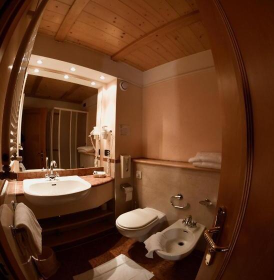 فندق Bella Di Bosco