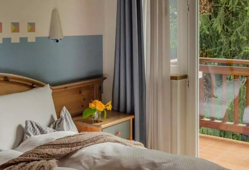 فندق Bella Di Bosco