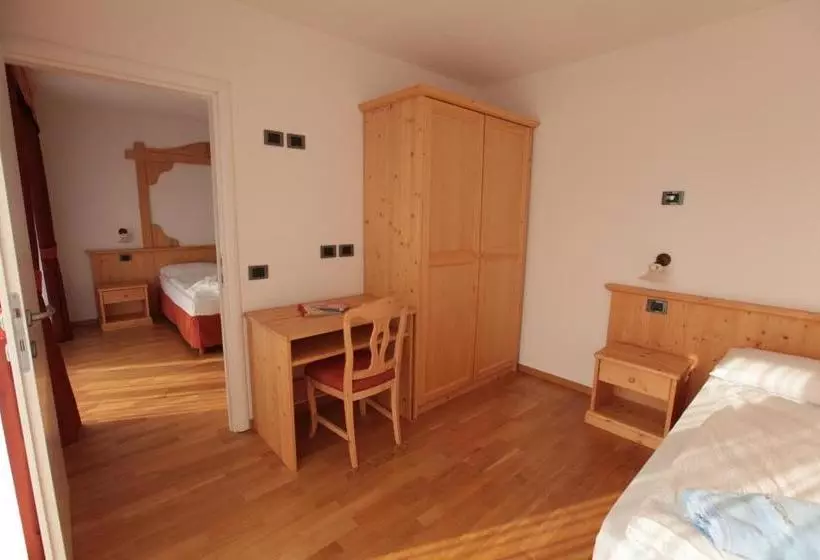 酒店 Belvedere Wellness & Family