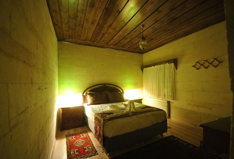 ホテル Elvan Cave House