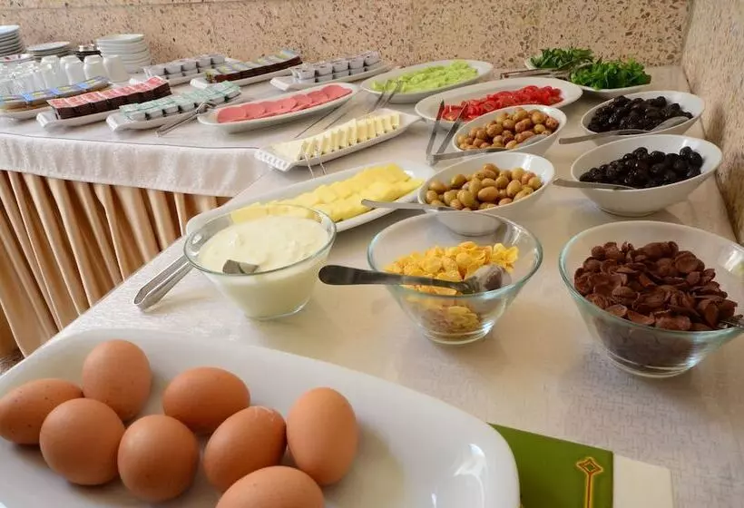 בית מלון כפרי Elvan Cave House