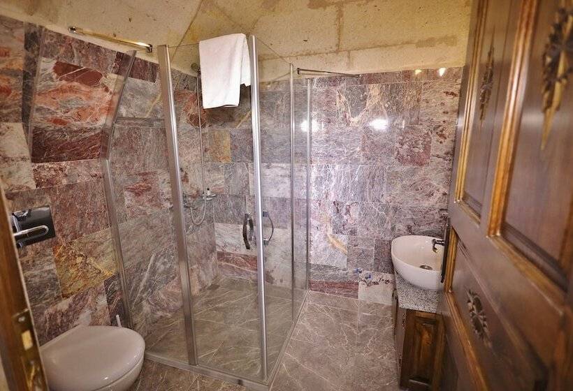 ホテル Elvan Cave House