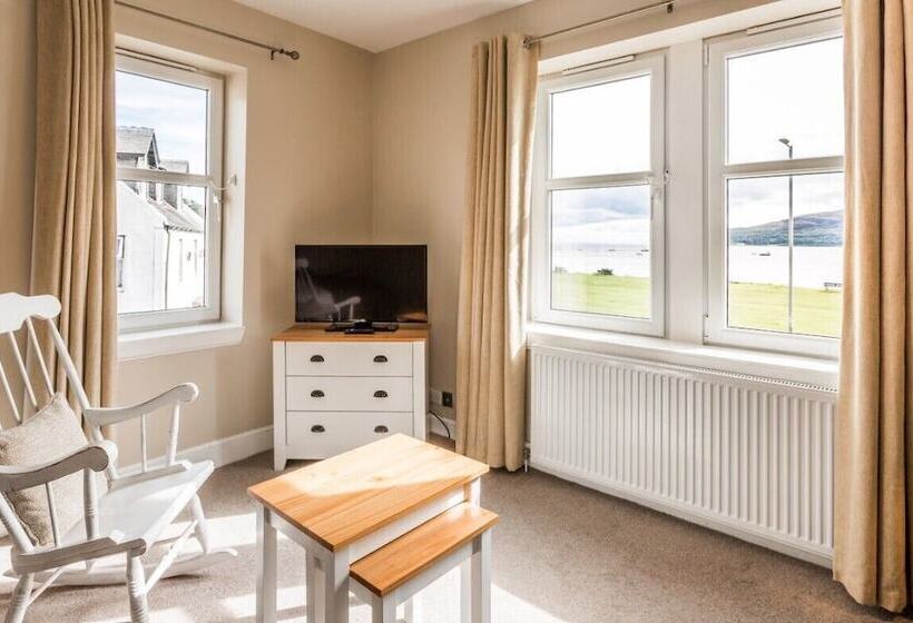 בית מלון כפרי Lamlash Bay