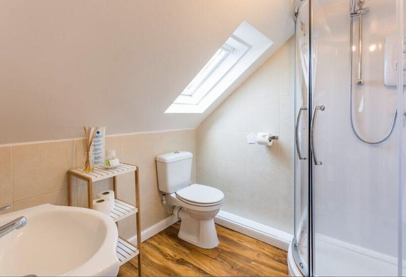 בית מלון כפרי Lamlash Bay