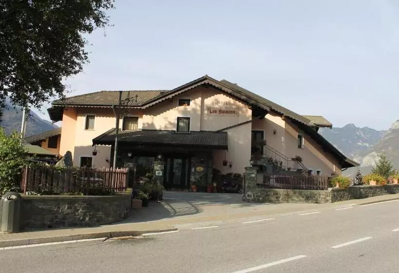 Отель Les Saisons