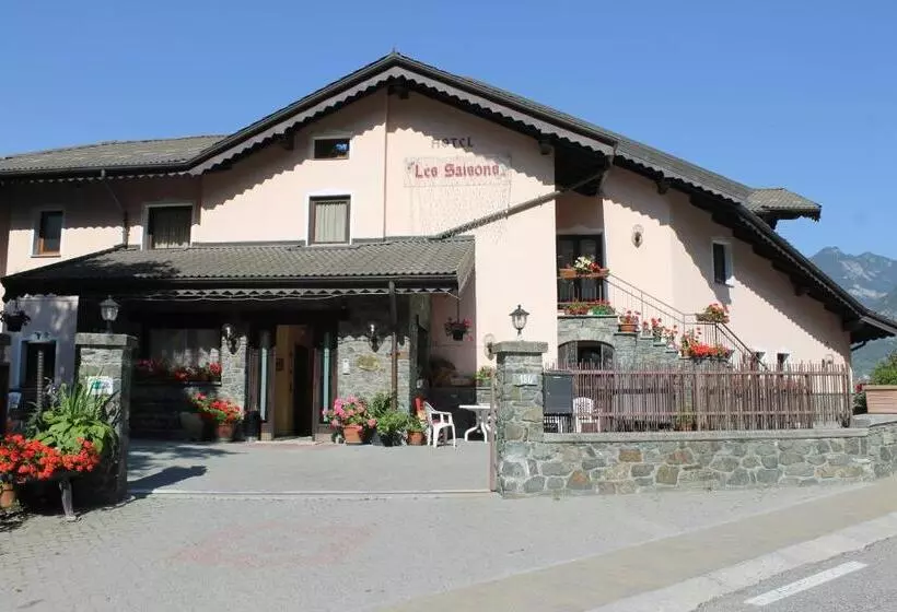 Отель Les Saisons