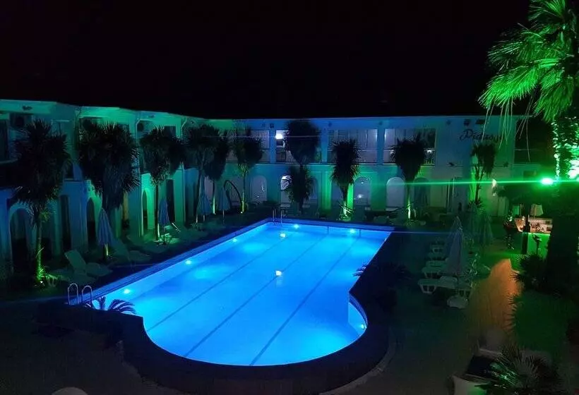 בית מלון כפרי Pidasus