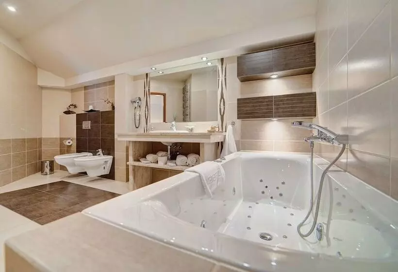 هتل Prezydent Krynica Zdrój