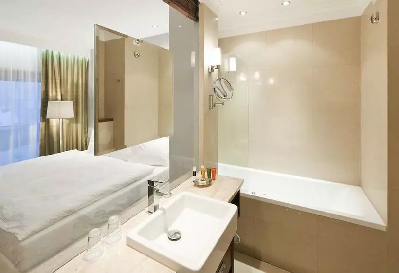 هتل Pytloun City Boutique