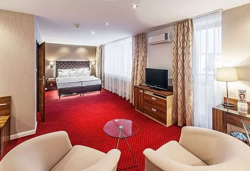 هتل Pytloun City Boutique