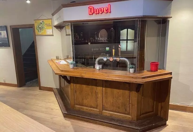 Отель Salvators